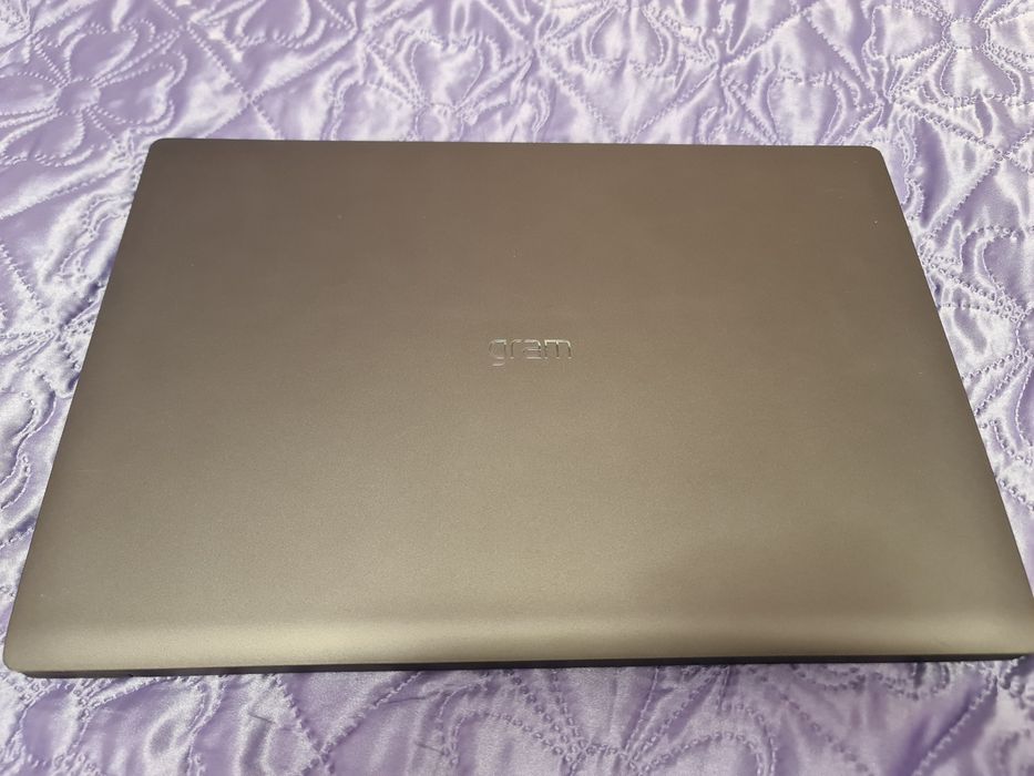 LG Gram 17 (17z90n) i7-1065G7/16/1tb