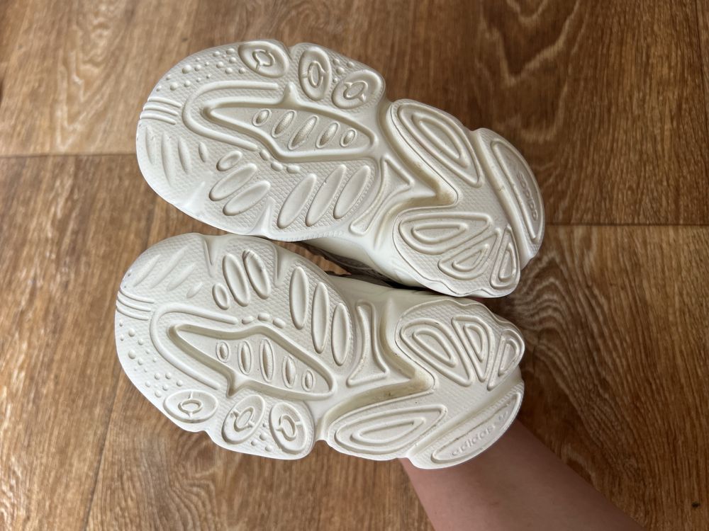 Дитячі кросівки Adidas Ozweego