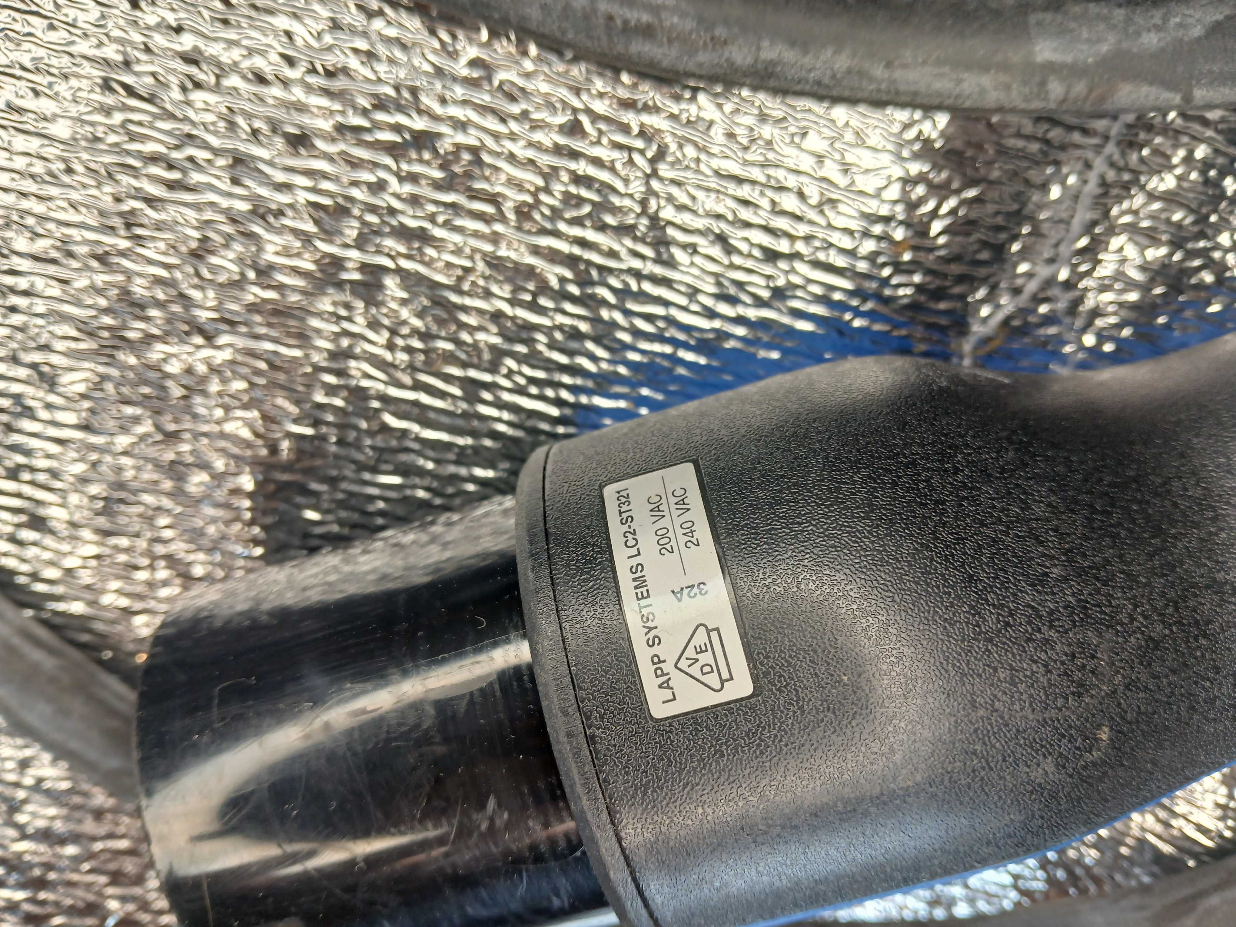 Kabel ładowania LC2ST321 – Oryginalny przewód Typ 2 Jaguar I-Pace