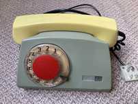 Aparat telefoniczny PRL