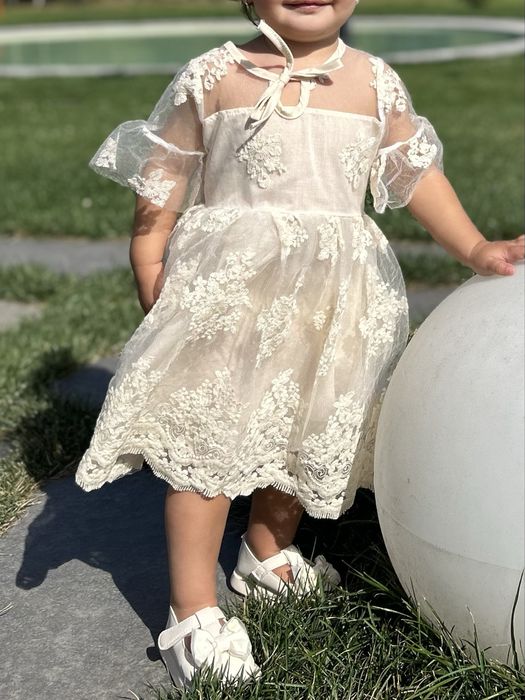 Святкова сукня для дівчинки 80-86 розмір 1-1,5 роки