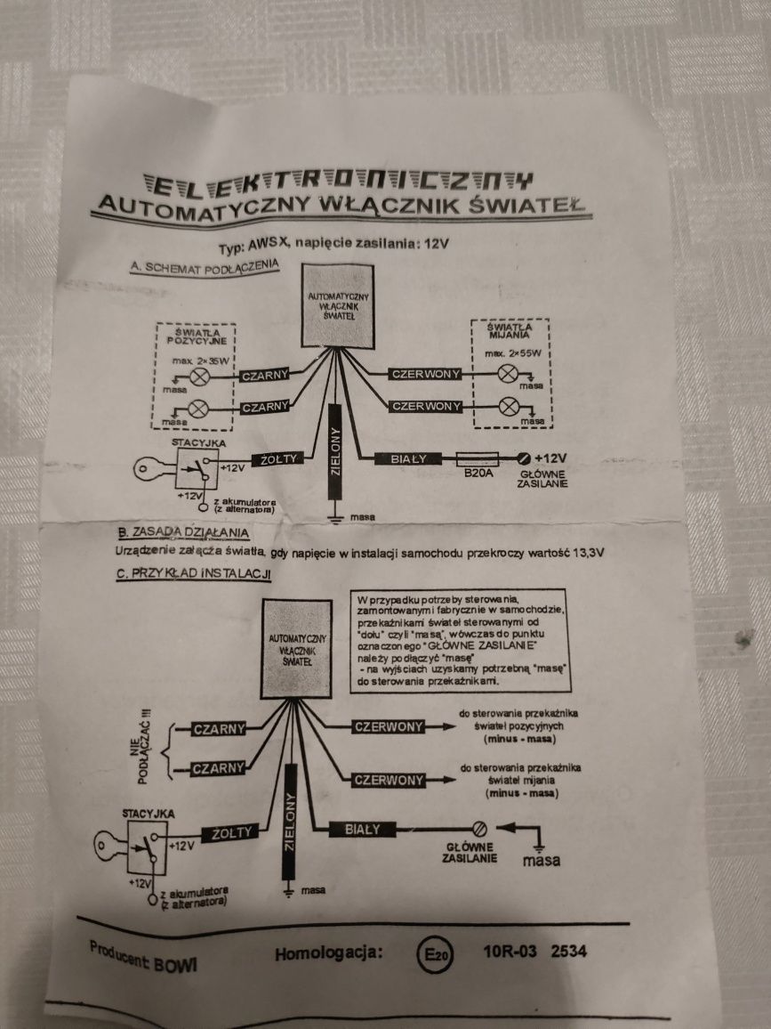 Elektroniczny automatyczny włącznik świateł dziennych