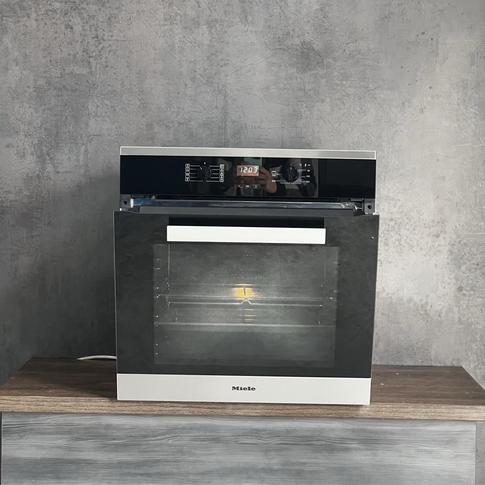 Духовой шкаф Miele H2661-1B ИДЕАЛ духова шафа духовка