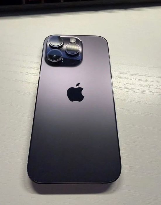 Продам IPhone 14  pro 256
