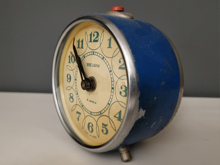 Zegarek budzik Sevani