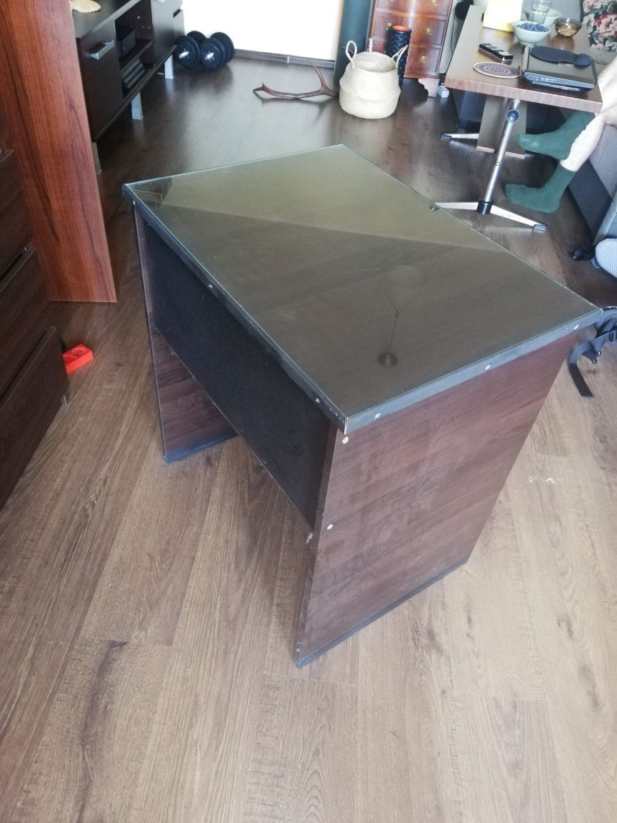 Małe biurko ciemne wenge ze szklanym blatem handmade