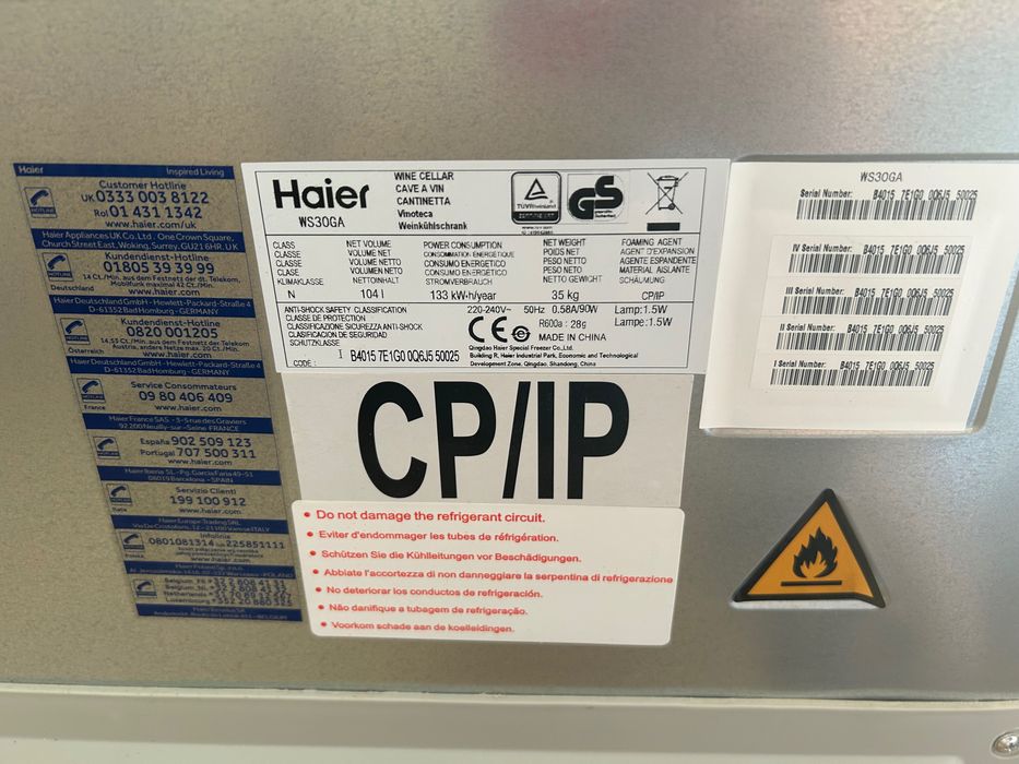 Chłodziarka na wino Haier - winiarka na 30 butelek