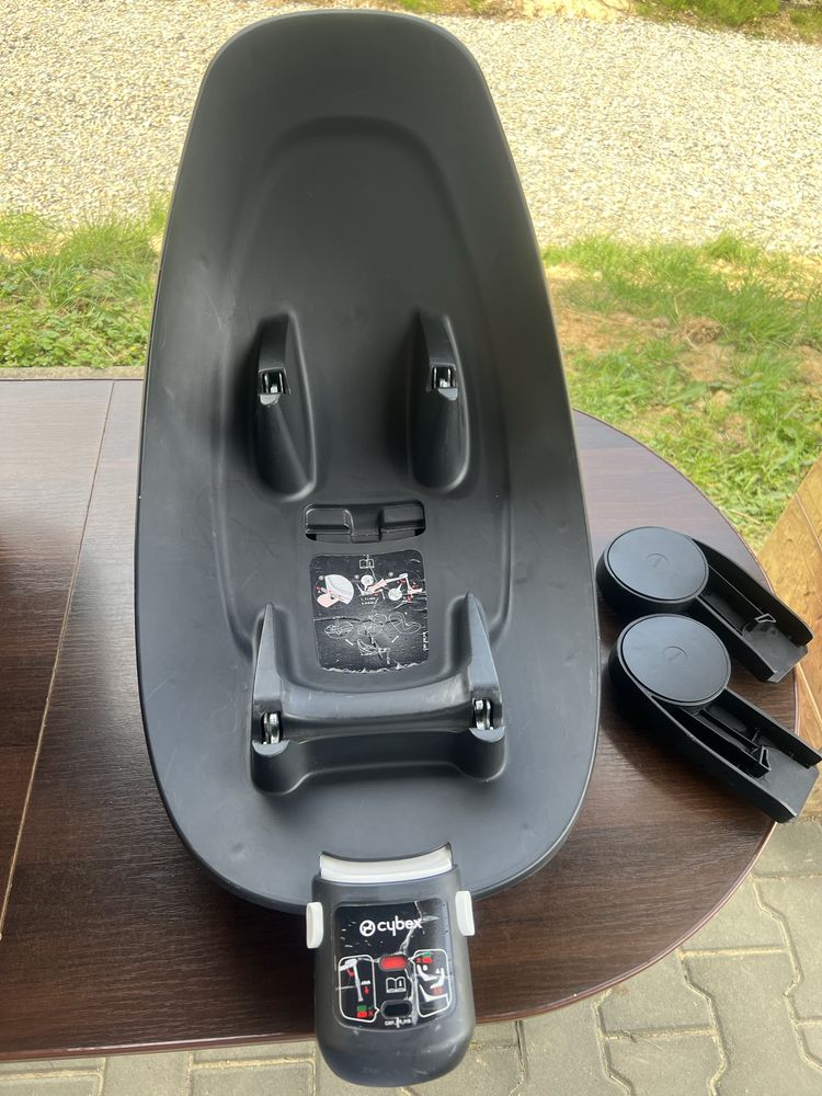 Fotelik z baza Cybex Aton M i-Size plus adaptery do wózka