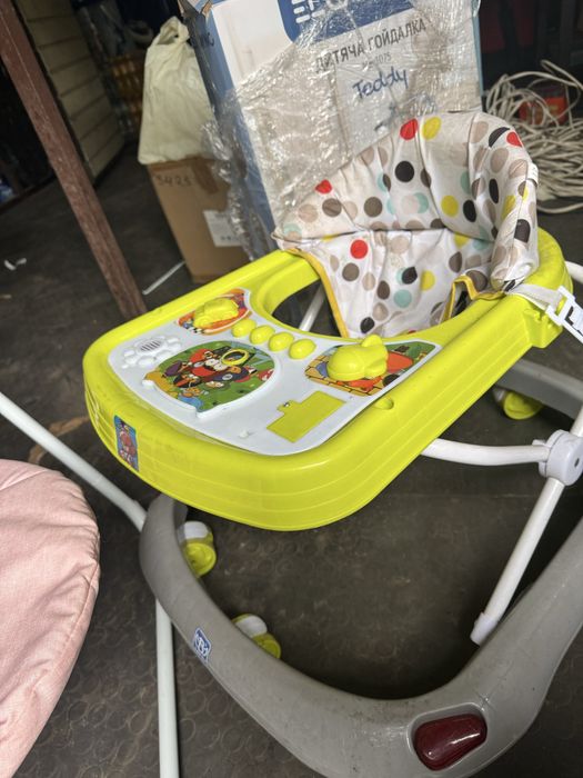 Продаю ходунки Гойдалка за 9000 деталь в опис