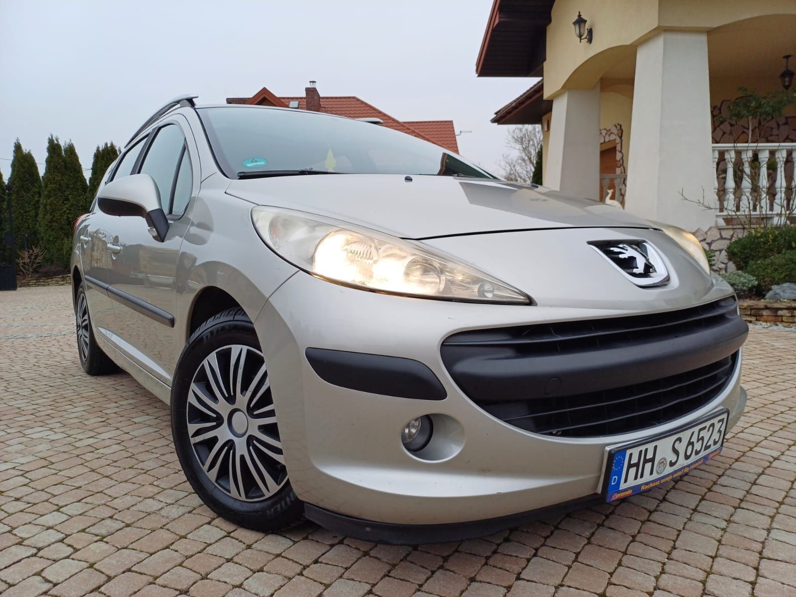 Peugeot 207 sw 1.6 HDI