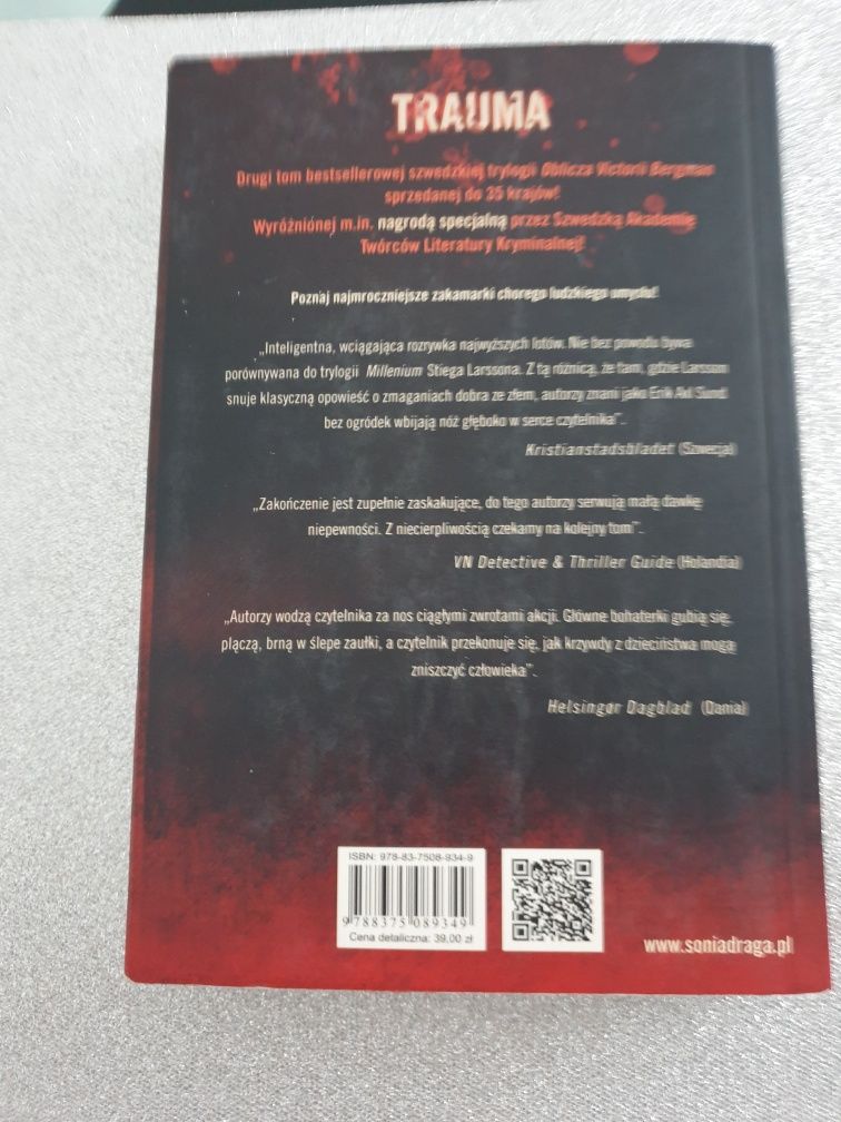Eric Axl Sund Obłęd trylogia thriller  Oblicza Victorii Bergman