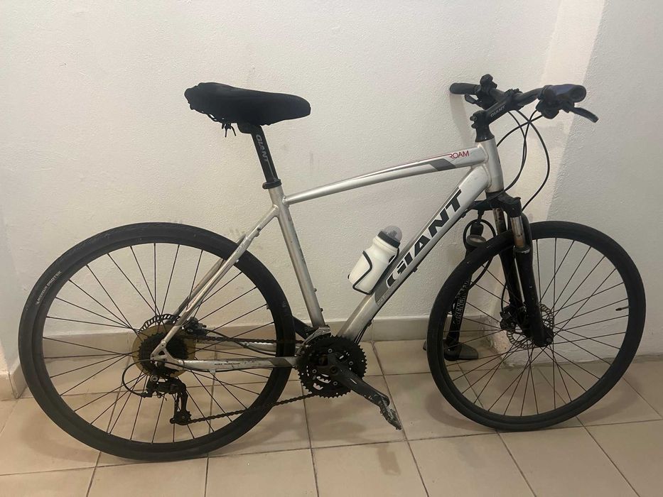 Bicicleta GIANT roda 28'' quadro L
