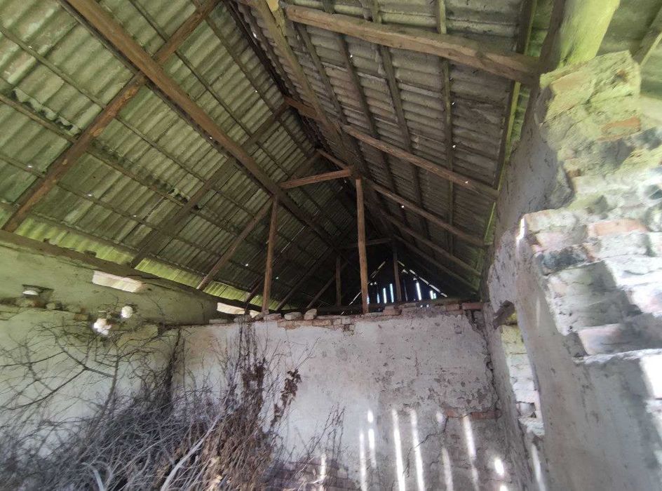 Продається одноповерховий будинок, жилий стан, біля Івано-Франківська.