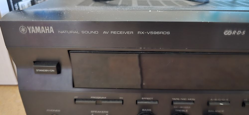Amplituner Yamaha RX-V596RDS
