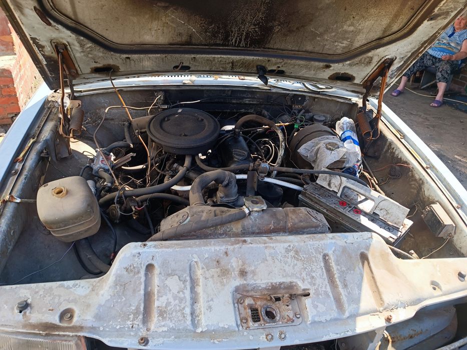 Продам Волгу небольшой торг