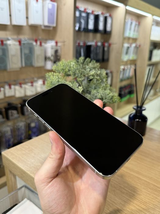 Б/у iPhone 15 Pro Max 256Gb White Titanium