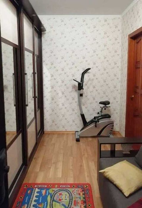 2К Продам двухкомнатную квартиру в центре tir-05