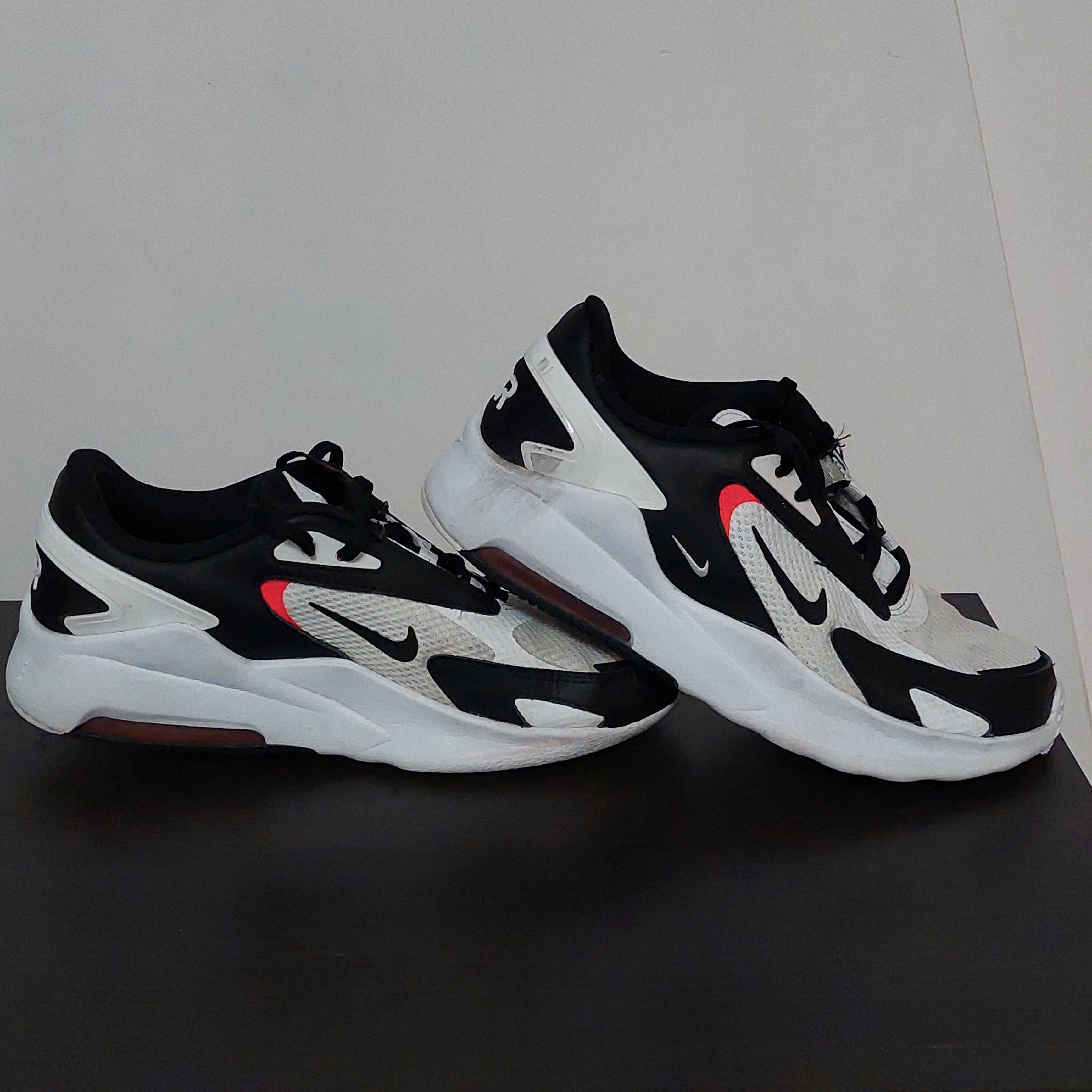 Nike Air Max BOLT r.39