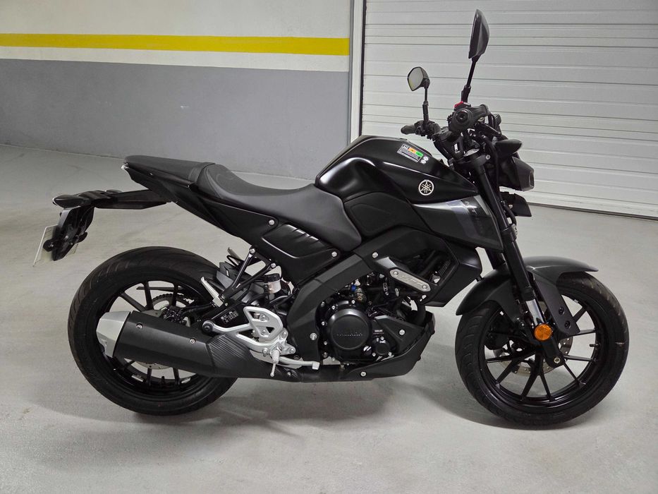 Yamaha MT125 11/2024, 2000km e garantia Yamaha 11/2027