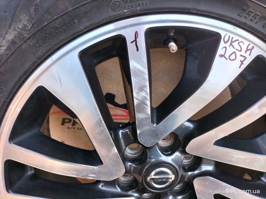 Nissan Navara D23 14- Диск колесо резина шина 7Jx18 R18 6x114.3 ET45