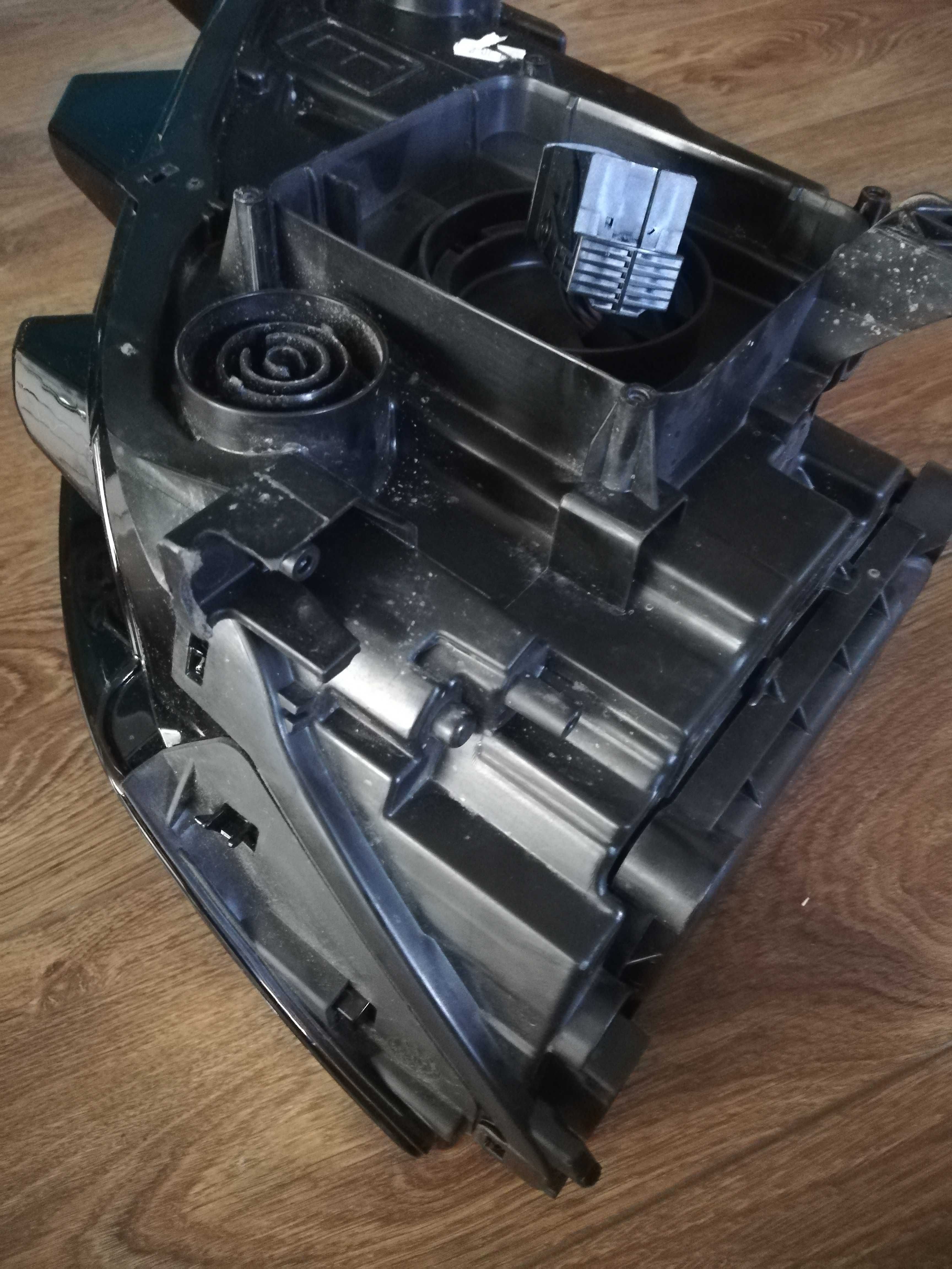 Lampa Reflektor VW T-Roc Przód Prawy 2G 941036P