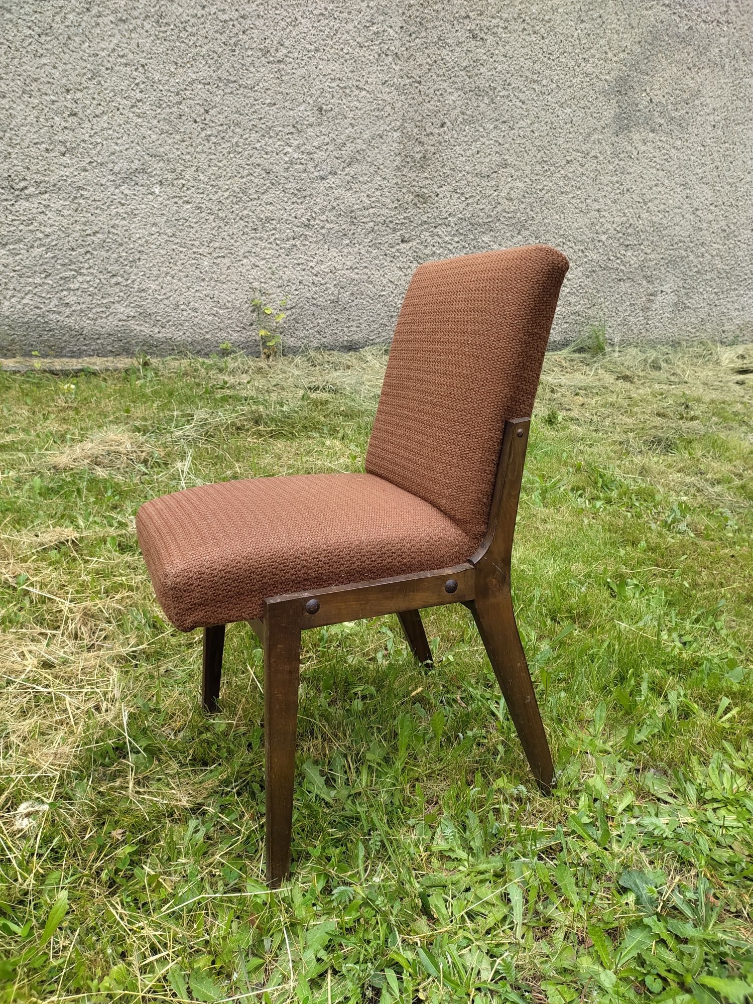 Krzesła z okresu PRL Aga