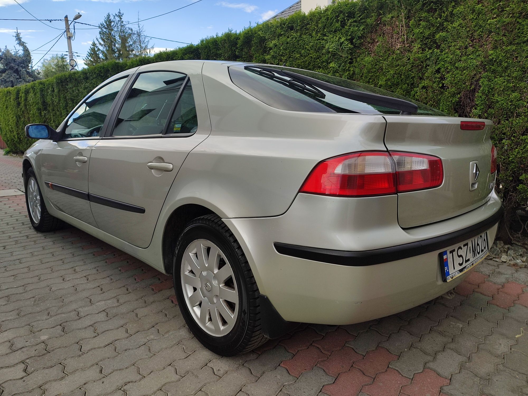 Renault Laguna Expression 1,8 salon PL