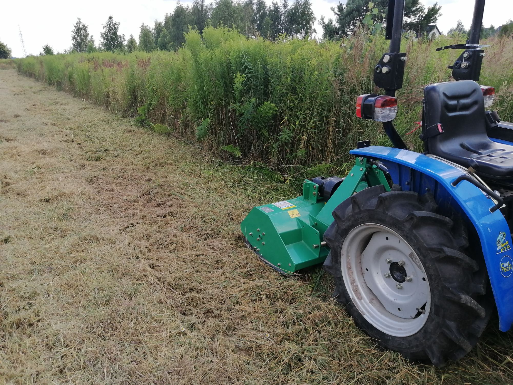 Usługi miniciągnikiem, glebogryzarka separacyjna, koszenie