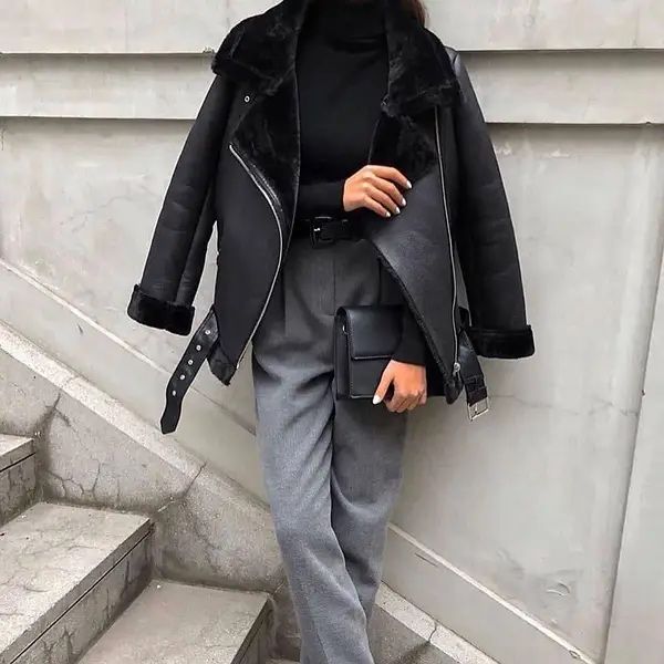 Жіноча чорна дублянка авіатор в стилі зара