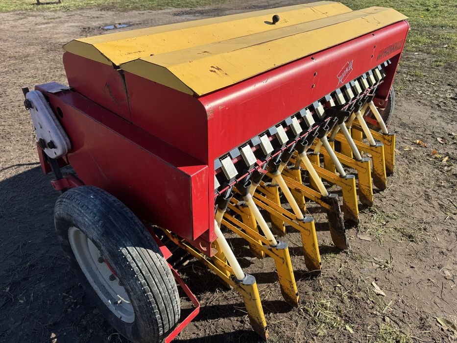 Сівалка зернова анкерна Навісна з міндобривом 2м JUKO 200