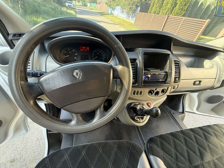 Продам Renault Trafic