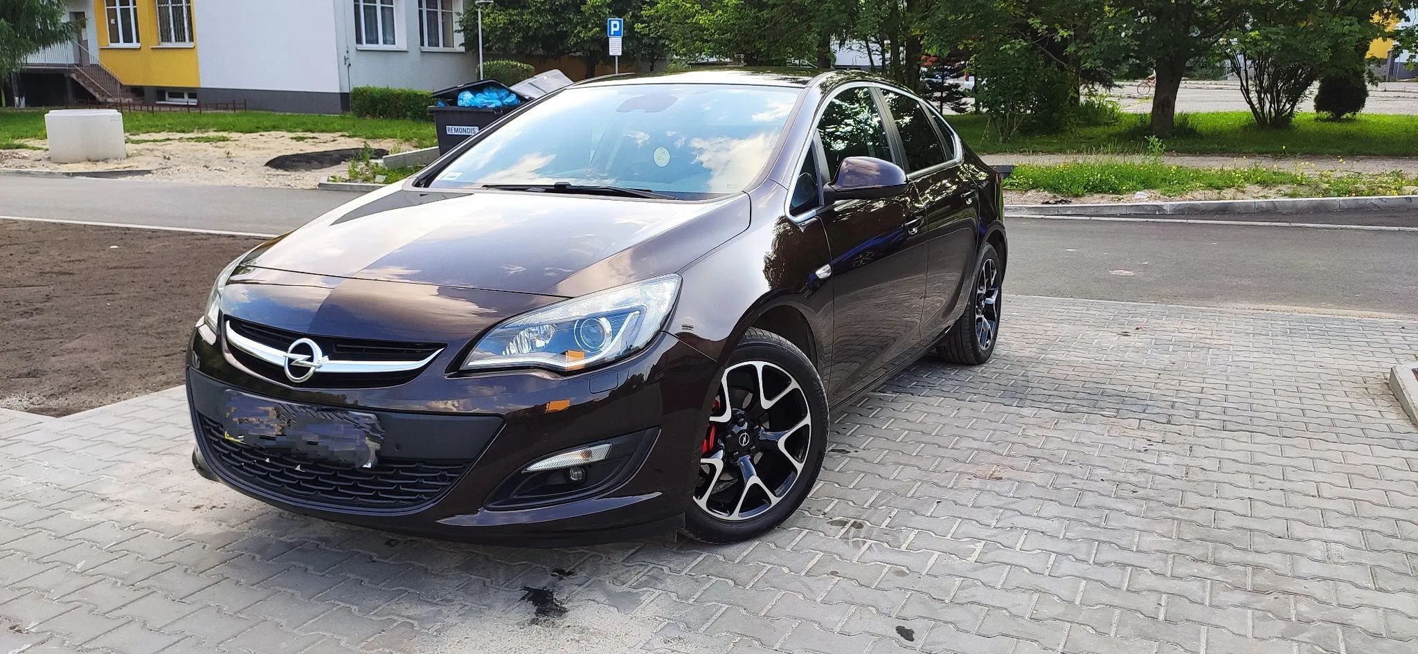 Opel Astra Pierwszy właściciel, stan techniczny bardzo dobry.