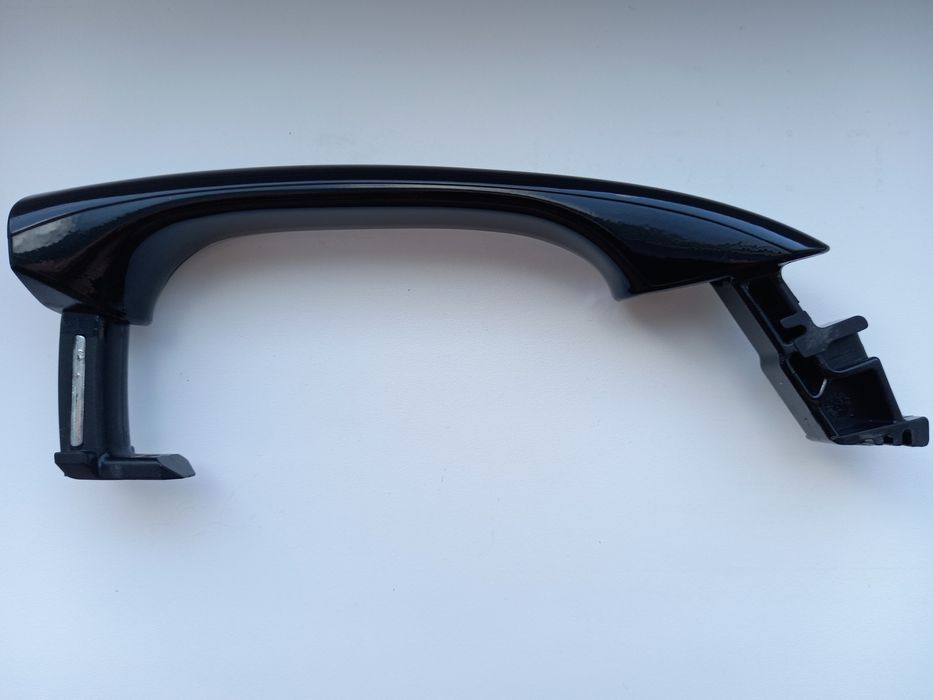 Ручка лівих дверцят на Mercedes-Benz A22076012709040