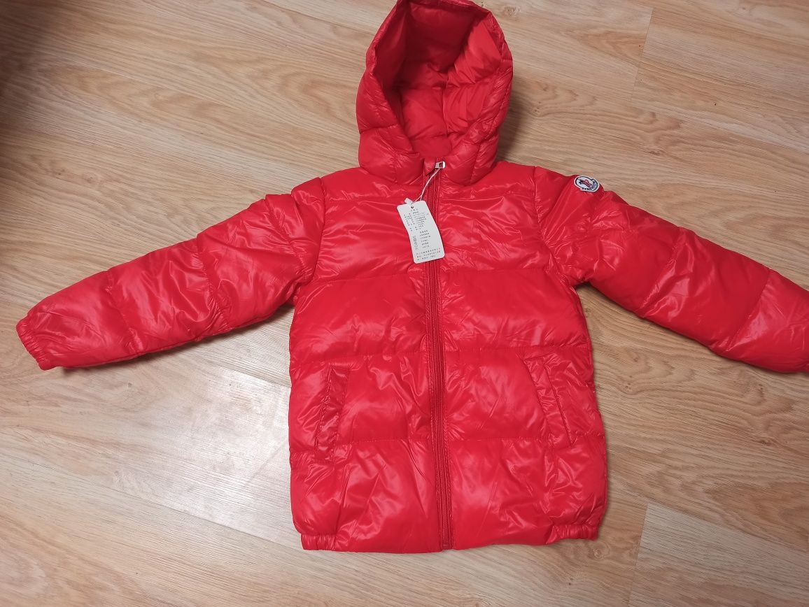 Новая зимняя детская куртка 150