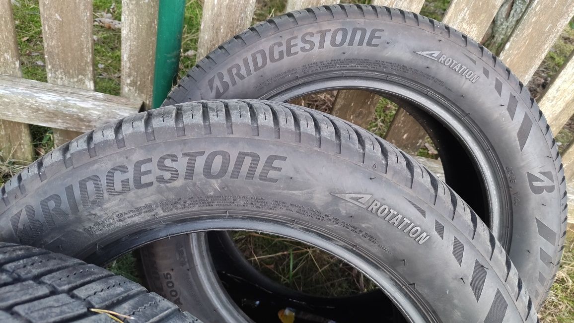 Opony całoroczne  Bridgestone Weather Control A 005