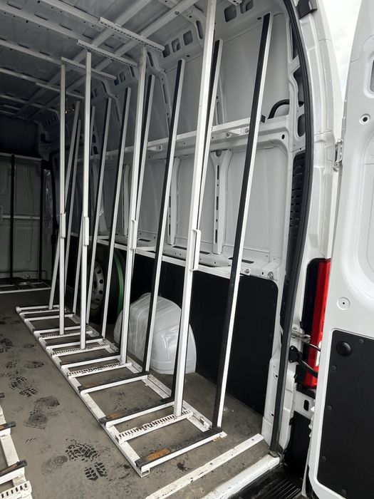 Stojak wewnetrzny do transportu szkla