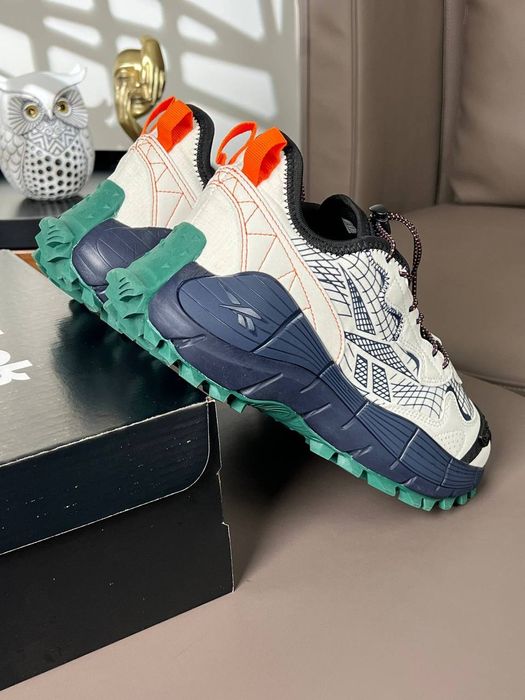 Мужские термо кроссовки Reebok Zig Kinetica 2.5 Edge GTX Beige Navy