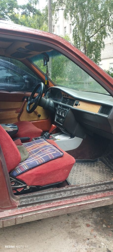 Продам Мерседес 190 W201