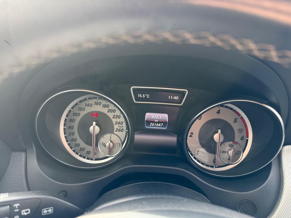 Mercedes-Benz CLA 180 d Shooting Brake