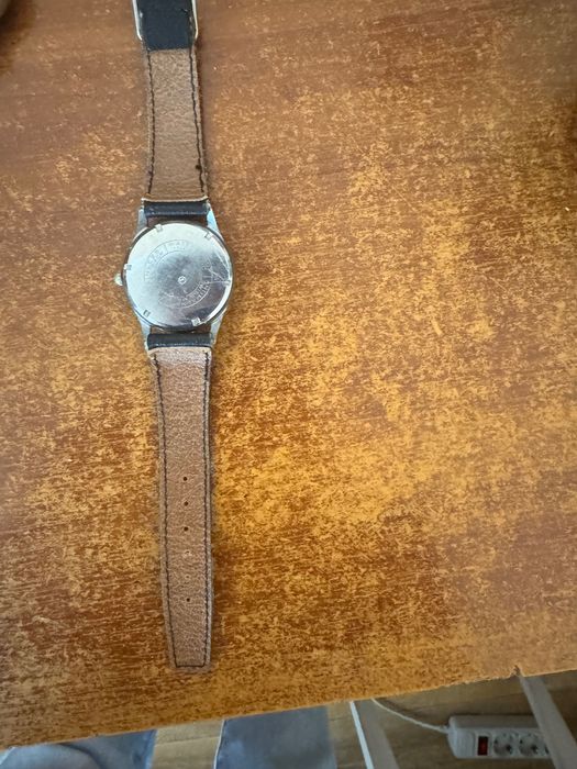 Продам годинники