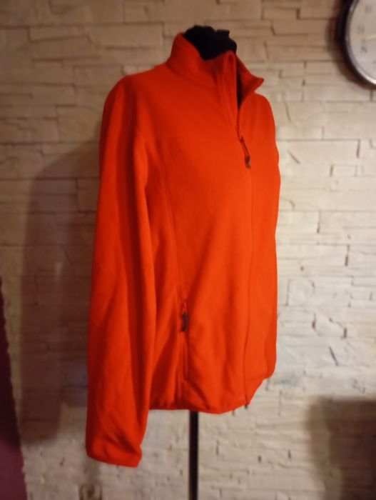 Bluza damska rozmiar 42
Brak metki będzie to XL
Proszę się sugerować w