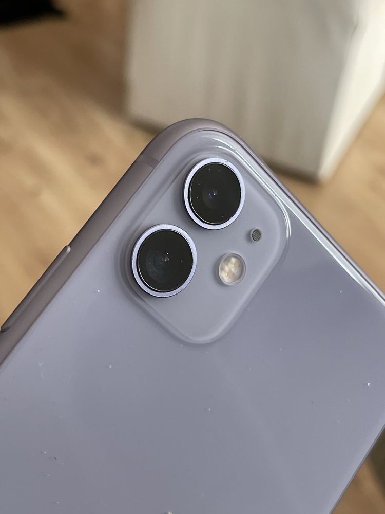 iPhone 11 fioletowy