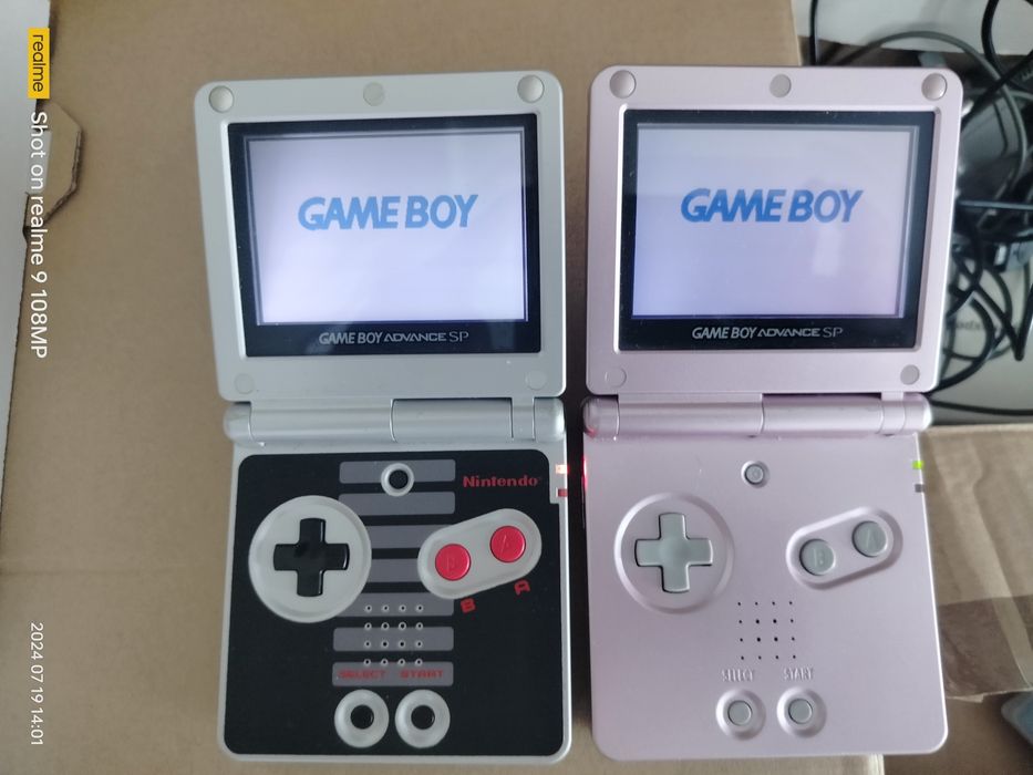 Konsola Game Boy Advance SP NES Edition +Konsola Advance SP Różowa+Gry
