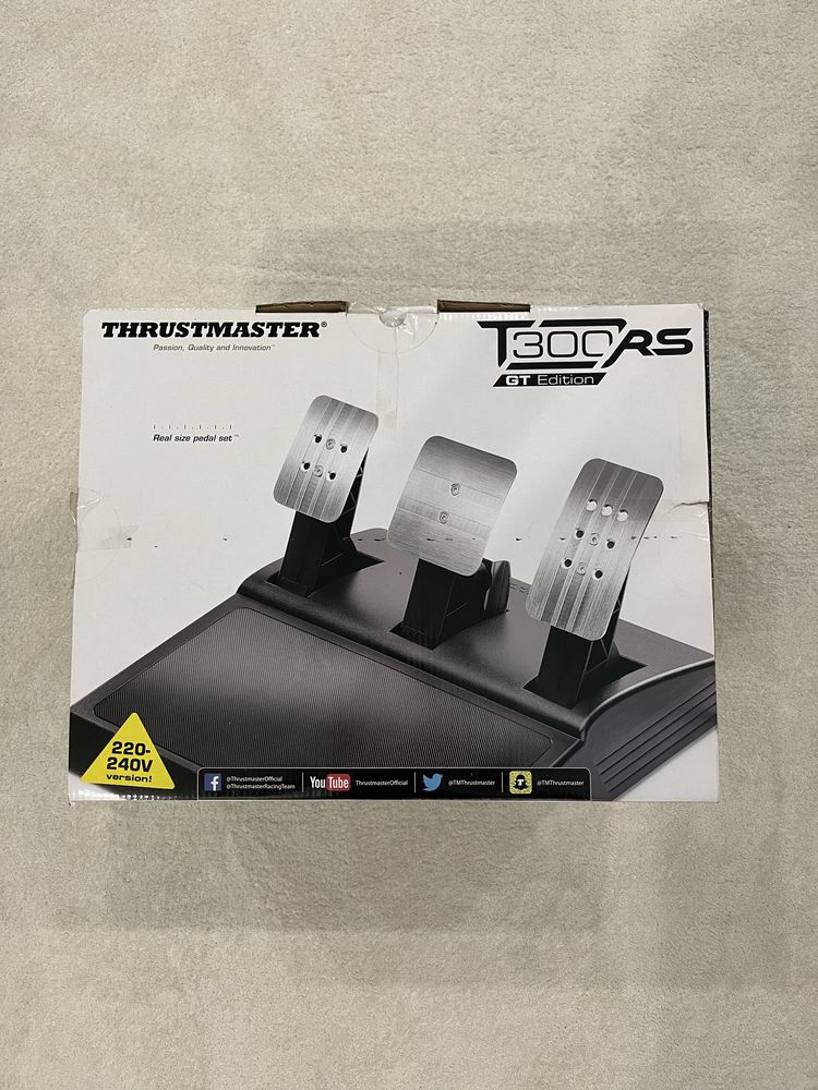 Volante Thrustmaster T300rs GT Edition
