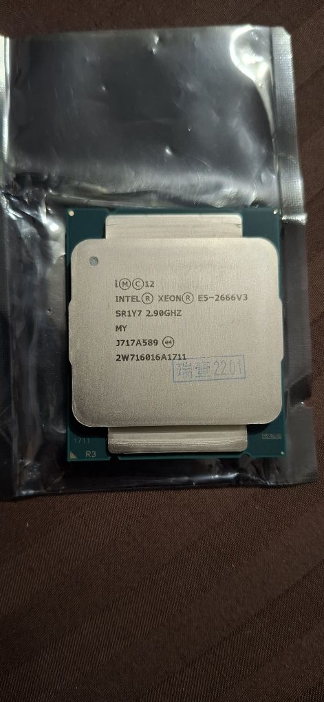 Процесор intel xeon e5-2666 v3 10 ядер 20 потоків 2.9ghz