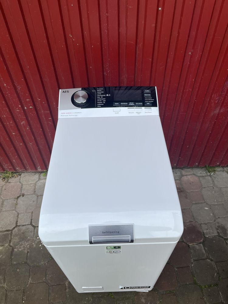 Вертикальна пральна машина AEG LTX7C562C