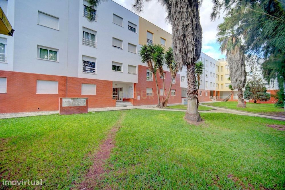 Excelente Apartamento T2 em Brejos de Azeitão