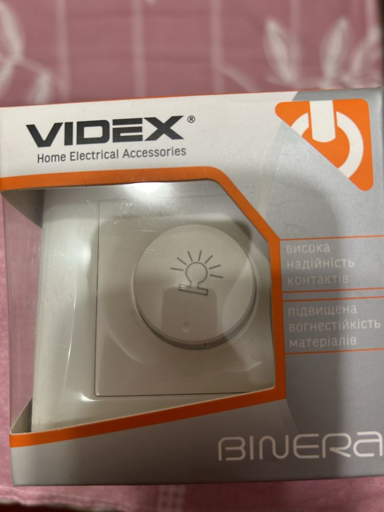 Продам Диммер Videx Binera белый 600Вт VF-BNDM600-W