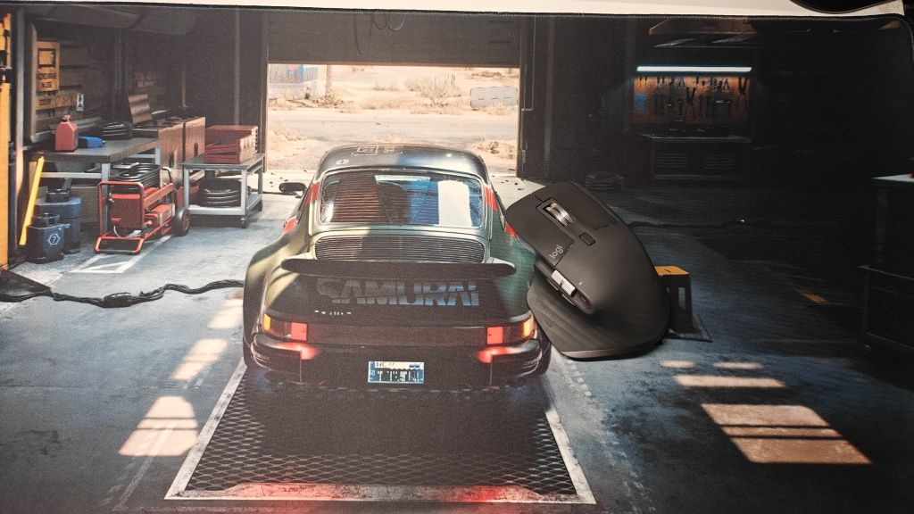 Podkładka gamingowa Cyberpunk 2077 – Garaż Porsche 911