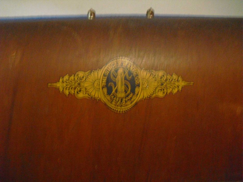 Maquina de costura Singer (antiga)